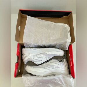 Saucony - Cohesion 15 Plush - S20816-100 - WHITE - 11.5 Men's Shoes